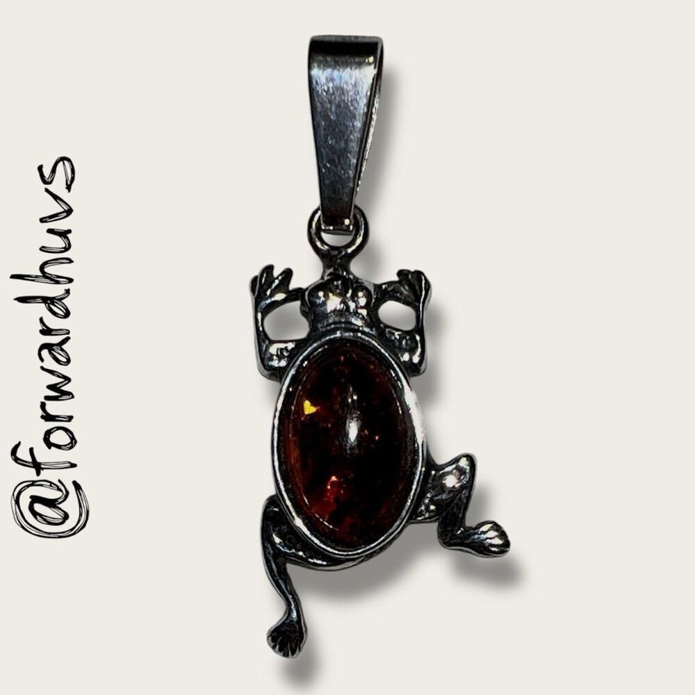 Sterling Silver Baltic Amber Frog Pendant – Tested, Sculpted Detail